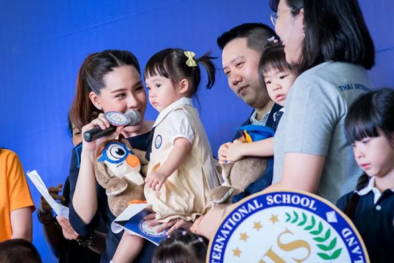 ครอบครัวดาราแห่ร่วม Open House TIS สัมผัสความอลังการโรงเรียนอินเตอร์หัวใจไทย