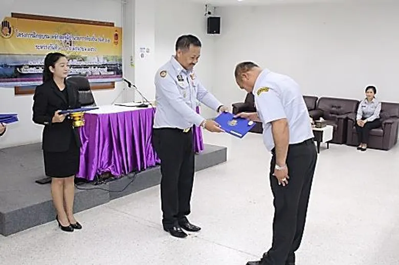 ปภ. โดย ศูนย์ ปภ.เขต 1 ปทุมธานี ร่วมพิธีปิดหลักสูตรผู้อำนวยการท้องถิ่น รุ่นที่ 12