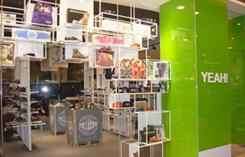 ร้าน YEAH! ผู้จัดจำหน่ายสินค้าแบรนด์แฟชั่...
