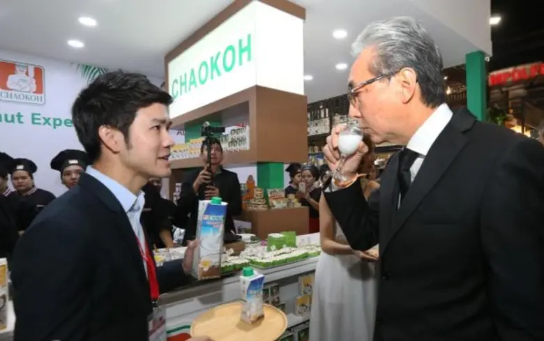 นายสมคิด จาตุศรีพิทักษ์ รองนายกรัฐมนตรี (...