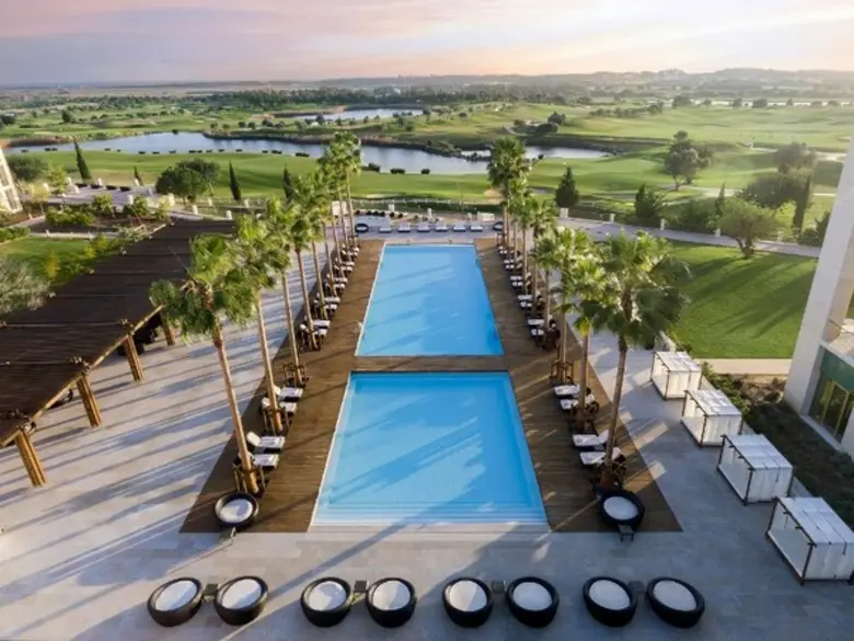 โรงแรม รีสอร์ท และสปาในเครืออนันตรา ให้คุ...