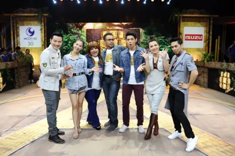 ทีวีไกด์: รายการ “STEP RIGHT UP ใครเก่ง...ใครได้ ล่าขุมทรัพย์” “มอริส เค” จ้วงไม่ยั้ง!! หวังปาโดนเป้า