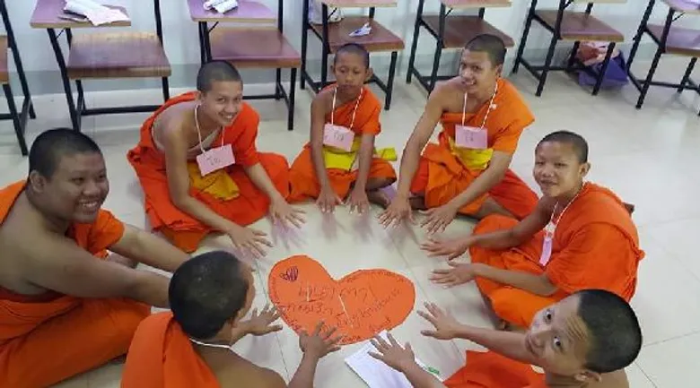 Smart Novices สามเณรยุคศตวรรษ 21 ทำโครงงานนวัตกรรมสร้างสรรค์เพื่อชุมชน