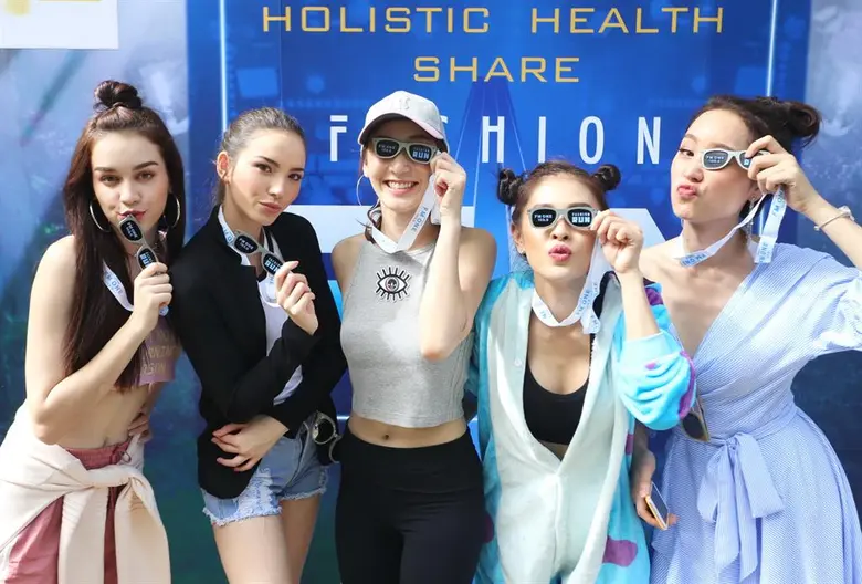 "FM ONE 103.5" นำทีมโดย "คุณพณิชนาฏ แย้มเ...