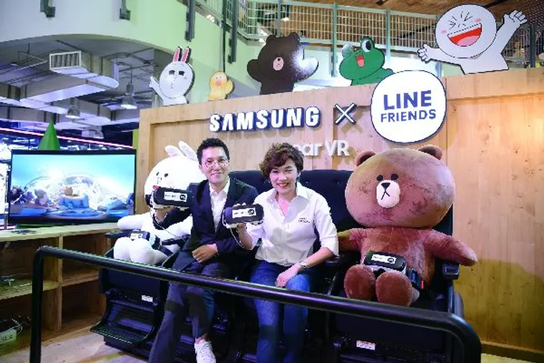 ภาพข่าว: ซัมซุง จับมือ LINE FRIENDS จัด SAMSUNG X LINE FRIENDS Pop Up Event ในรูปแบบอินเตอร์แอคทีฟ ครั้งแรกในเมืองไทย!