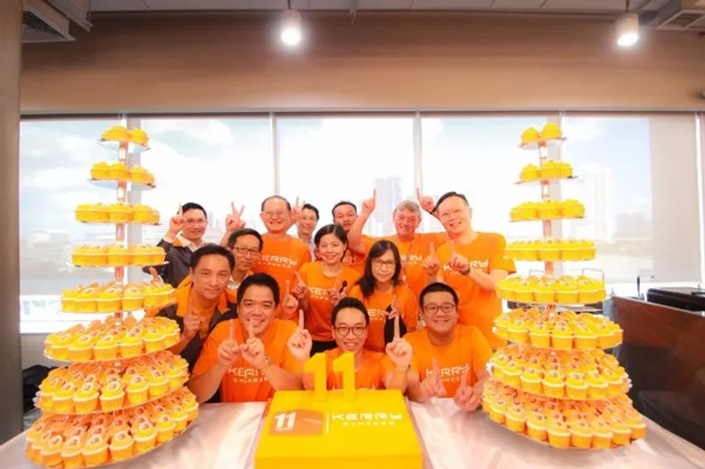 ฉลองครบรอบ 11 ปี บริษัทเคอรี่ เอ็กซ์เพรส (ประเทศไทย) จำกัด