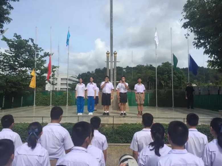 ทีวีไกด์: รายการ “รถโรงเรียน High School Reunion” “โดม” ย้อนวีรกรรมสุดแสบ “โรงหนังหลังห้องเรียน” ใน “รถโรงเรียน High School Reunion” 2 ก.ค.นี้