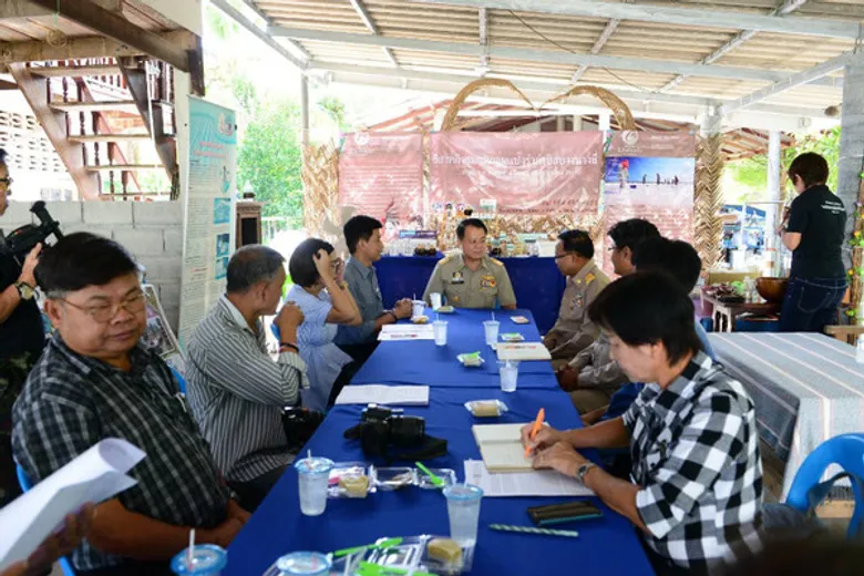 สำนักงานพลังงานจังหวัดสมุทรสงคราม ร่วมส่งเสริมชุมชนในอำเภออัมพวาและอำเภอบางคนที ใช้เทคโนโลยีพลังงานทดแทนสร้างมูลค่าเพิ่มผลิตภัณฑ์