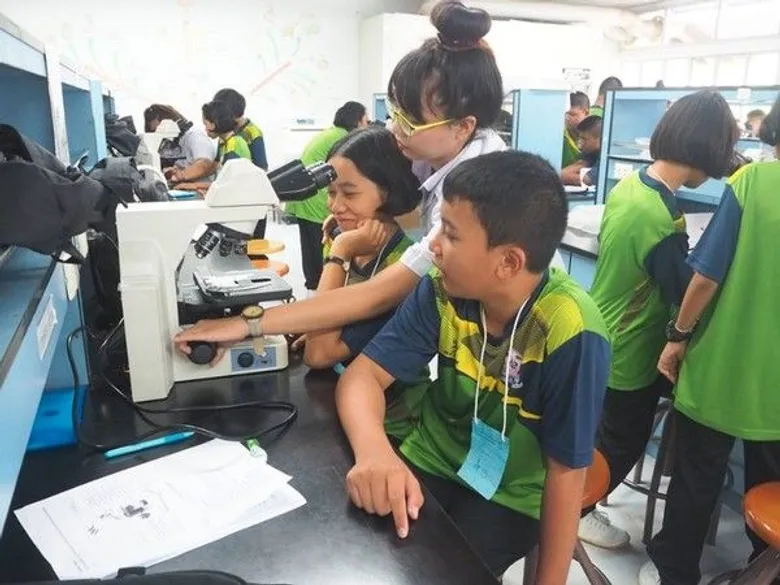 ราชภัฏโคราช พัฒนาความรู้นักวิทย์รุ่นเยาว์