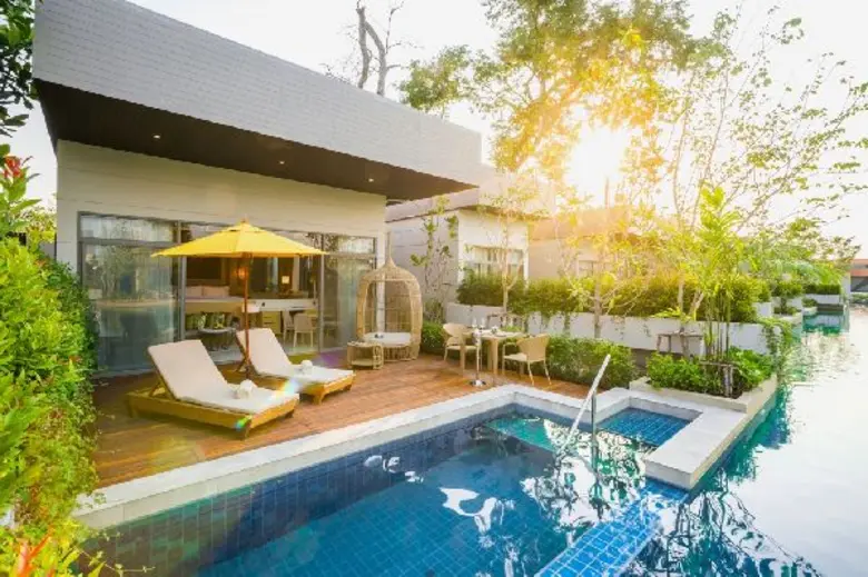 Special Villa Lounge Privileges introduce...