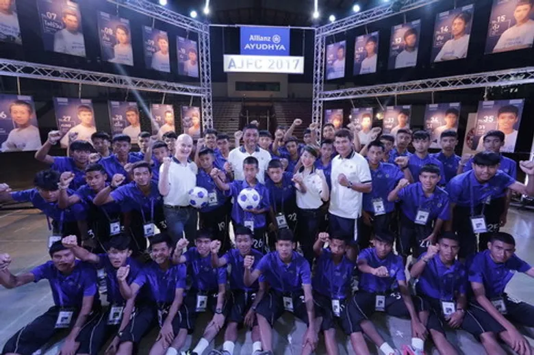 “Bangkok Camp” อลิอันซ์ จูเนียร์ ฟุตบอล แคมป์ เปิดตัวยิ่งใหญ่