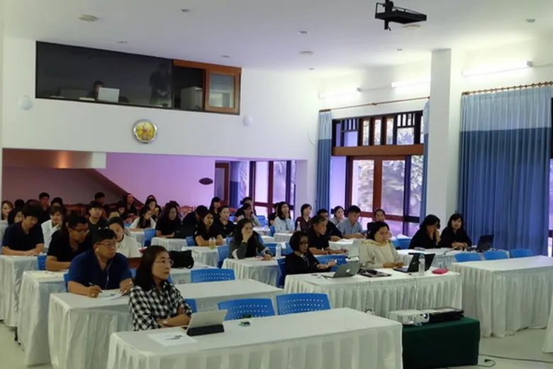 องค์การสวนพฤกษศาสตร์ ได้จัดอบรมหลักสูตร e-Learning ภาษาอังกฤษ