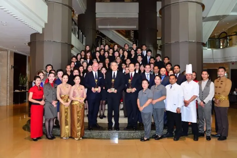 ดร.ชัชวิน เจริญรัชต์ภาคย์ กรรมการผู้จัดการ บริษัท เ...