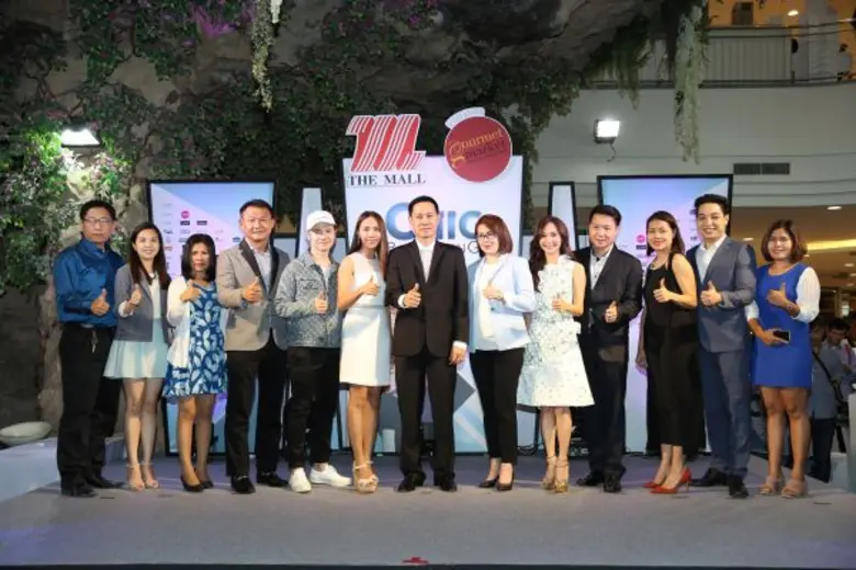 “เต้ย จรินทร์พร” ควง “ก้อง ไฮฟว์ซาลอน” ร่วมอัพเดทเทรนด์ผมสุดล้ำ พร้อมโปรโมชั่นสุดว้าวในงาน “Chic Blooming 2017 : Hair Festival”