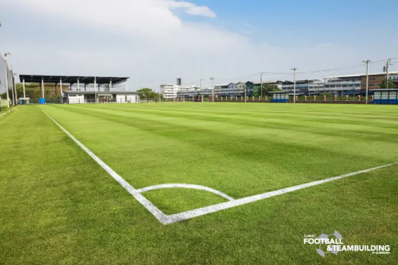 Summit Football & Teambuilding by Le Meri...