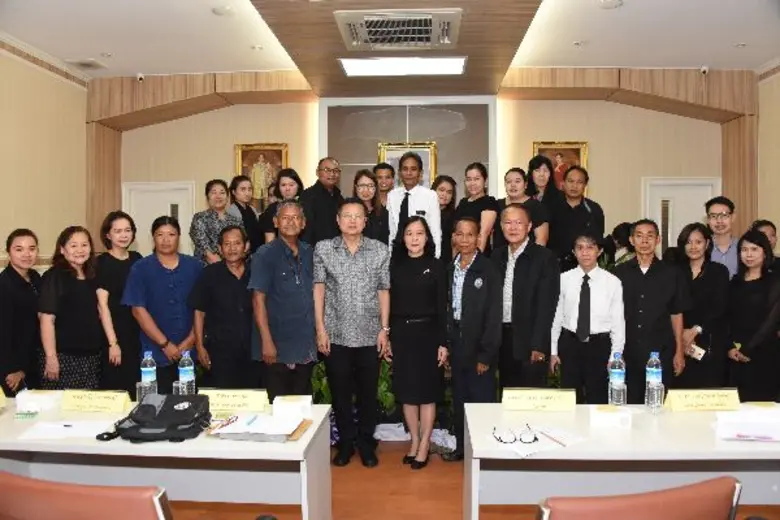 เกษตรวิถีปราชญ์ : นายธนิตย์ อเนกวิทย์ รอง...
