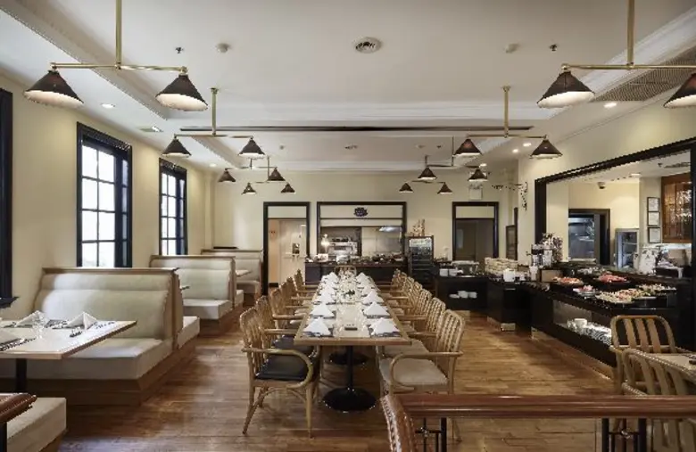 ห้องอาหาร No.43 Italian Bistro เคปเฮ้าส์ ...