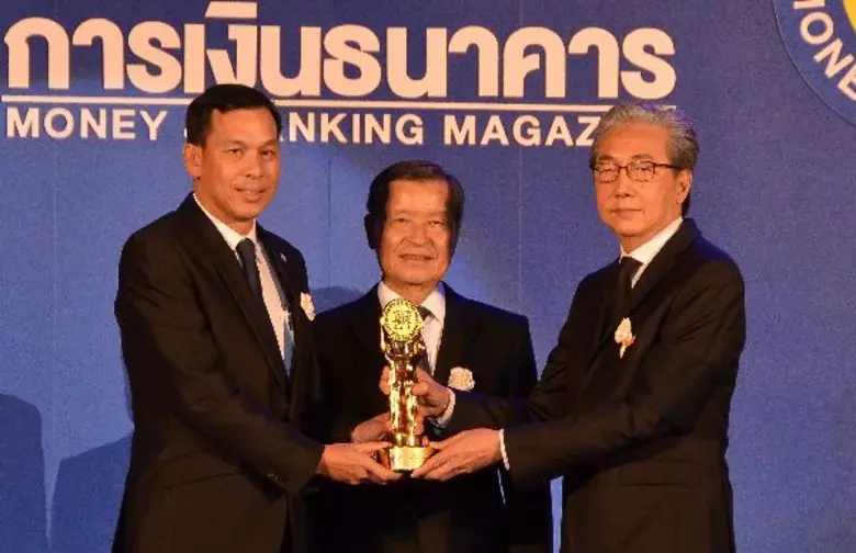 ดร.สมคิด จาตุศรีพิทักษ์ รองนายกรัฐมนตรี เ...