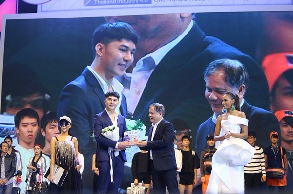 กสอ. จับมือ ISMED เปิดรันเวย์ FDC 2017