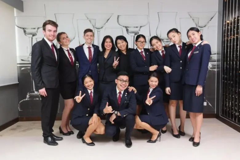 · วิทยาลัยดุสิตธานี รุกสร้างคนโรงแรม-ท่อง...