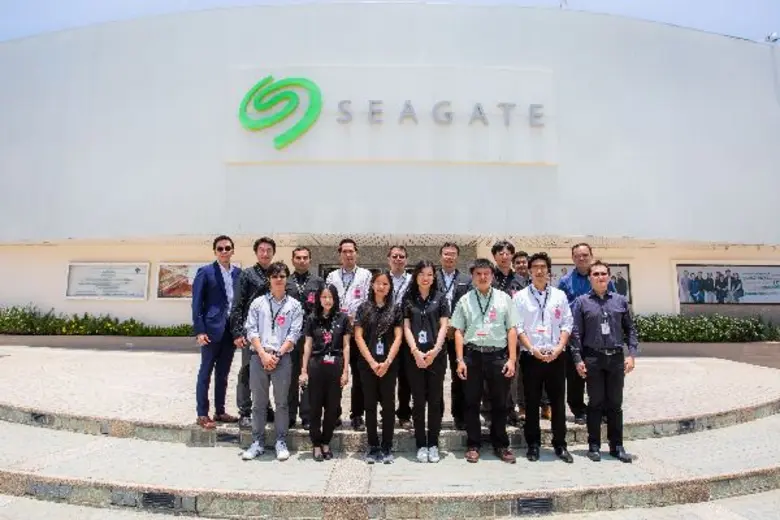 Mr. Norachet Saetang, Teparuk Plant Manager, Seagat...