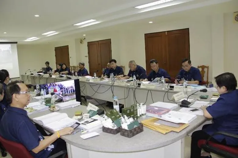 ประชุมคณะกรรมการองค์การสวนพฤกษศาสตร์ ครั้งที่ 8/2560