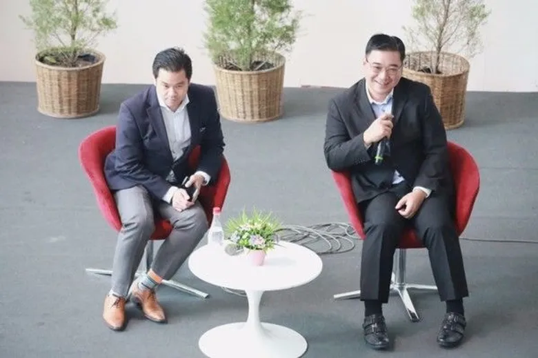 SPU: นิติรัฐกิจและการบริหาร หลักสูตรนิติศาสตรปรัชญาดุษฎีบัณฑิต ม.ศรีปทุม เปิดเวที เรียนกับตัวจริง ประสบการณ์จริง เสวนา ”บูรณาการศาสตร์เพื่อการพัฒนาประเทศในยุคไทยแลนด์ 4.0 “