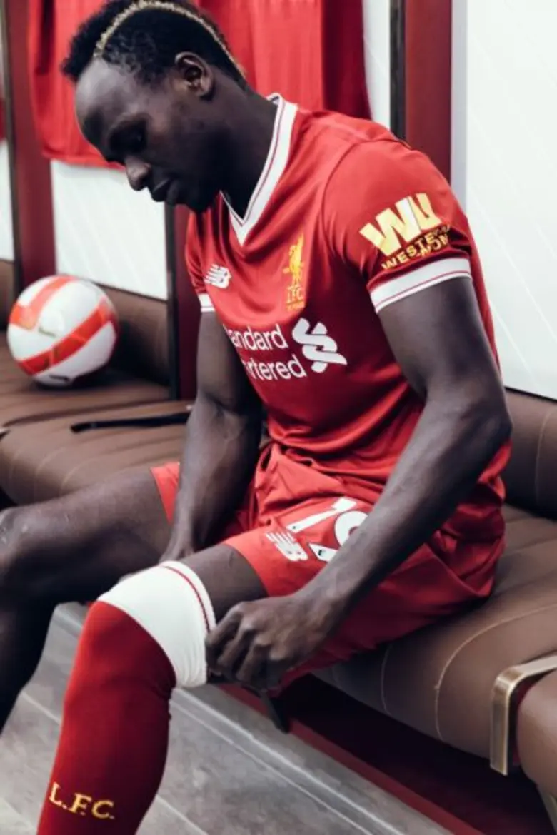 เวสเทิร์น ยูเนี่ยน เสริมทัพสร้างพันธมิตรกับสโมสรฟุตบอลลิเวอร์พูล สร้างปรากฏการณ์ระดับโลกบนสนาม