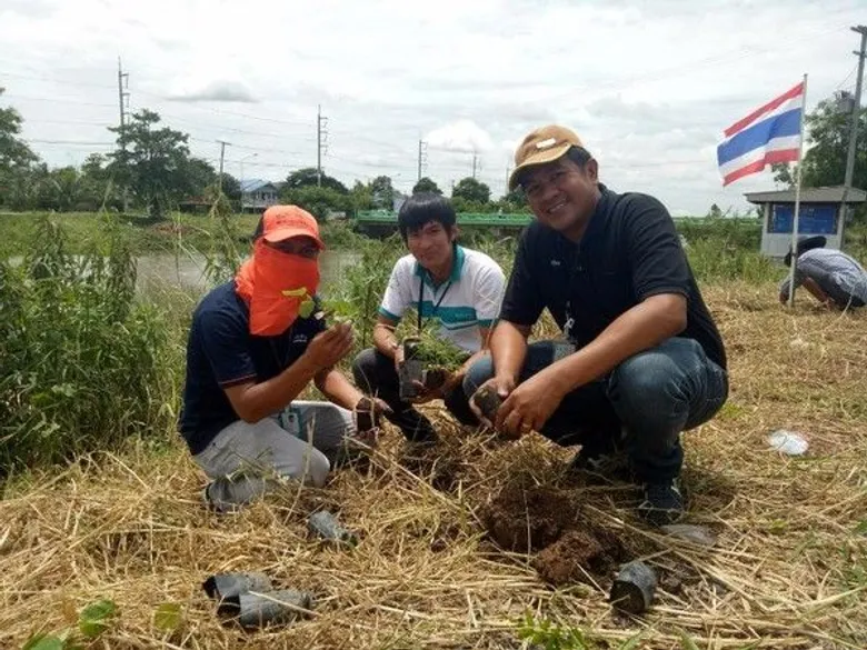 คูโบต้าอยุธยาพร้อมร่วมใจ ทำความดีเพื่อแม่ พัฒนาสิ่งแวดล้อม
