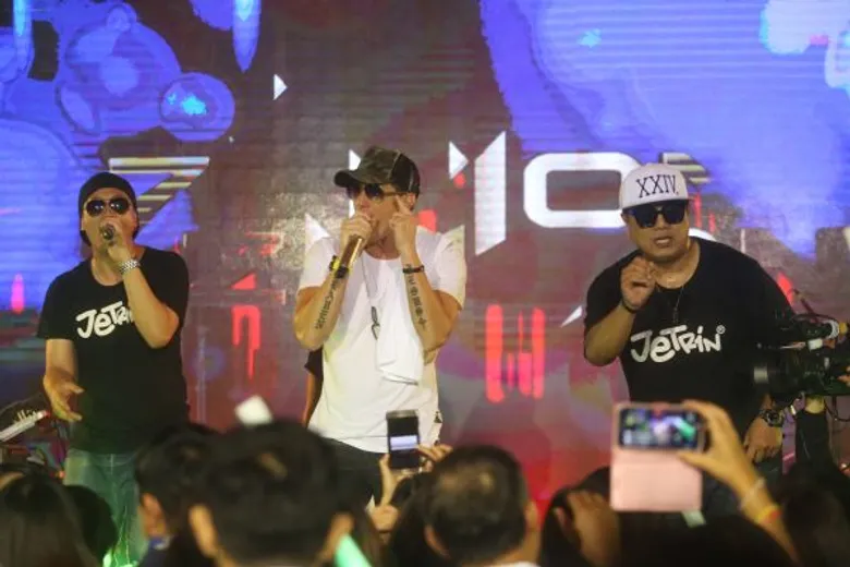 “ซิลเลี่ยน อินโนเวชั่น” ร่วมกับ “แอลมิช” สิงคโปร์ ฉลองเปิดตัวนวัตกรรมสวนกรีนวอลล์ ดึง “เจ เจตริน” ร่วมเปิดฟลอร์คอนเสิร์ตสุดมัน