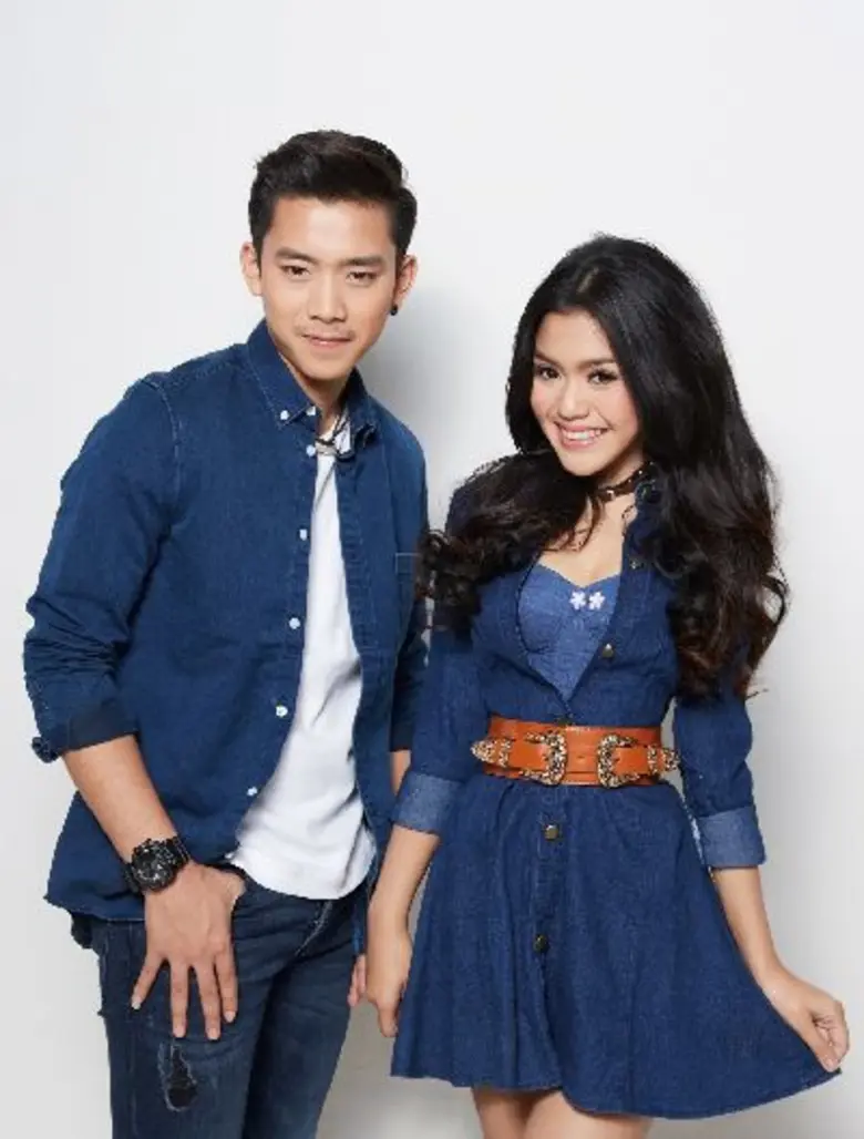 2 ศิลปินลูกกตัญญู สุดอู่ฟู่ เบิ้ล ปทุมราช - ธัญญ่า อาร์สยาม  หาเงินสร้างบ้านให้พ่อแม่หลายล้าน!!