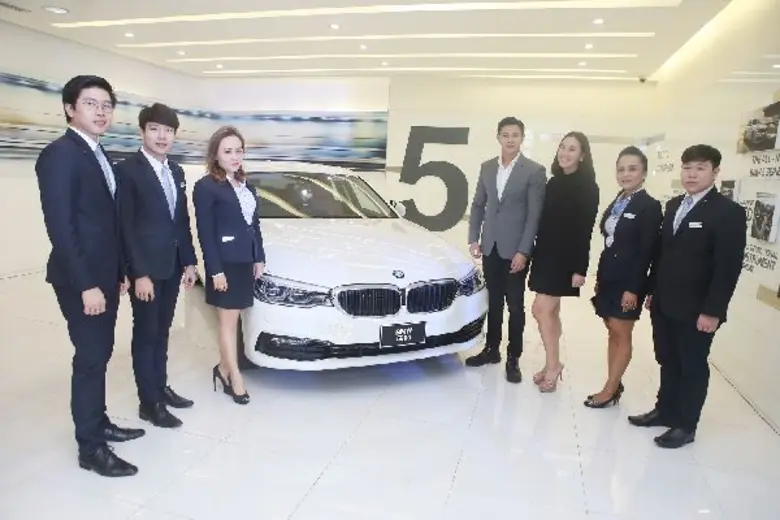 เยอรมัน ออโต้ ผู้จำหน่าย รถยนต์บีเอ็มดับเ...