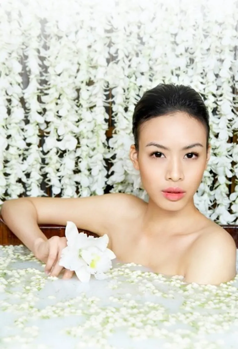 มาผ่อนคลาย เปิดรับทุกสัมผัส ที่ดีวานาสปา กับโปรแกรม White Orchid Holistic