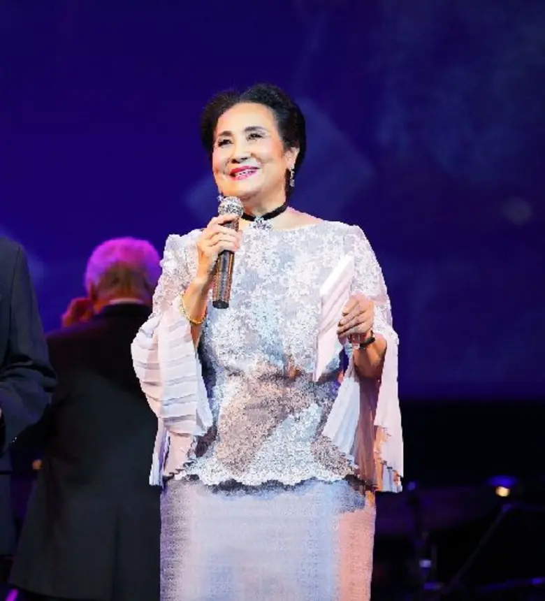 คอนเสิร์ต “72 กะรัต” นันทวัน เมฆใหญ่ สุวรรณปิยะศิริ จากนางเอกแห่งวงการบันเทิงไทยยุคช่อง 4 บางขุนพรหม จนมาเป็นเพชรประดับวงการบันเทิงไทย