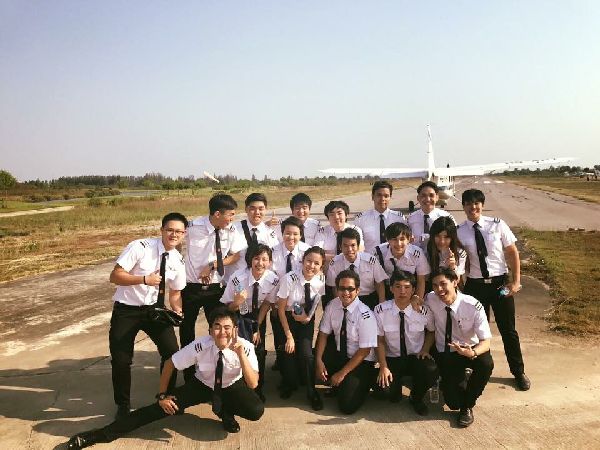 · 'สุชัชวีร์' ชี้ปฏิรูปการศึกษาและเศรษฐกิ...