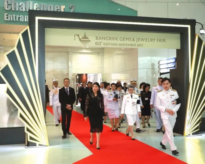 พระเจ้าหลานเธอ พระองค์เจ้าสิริวัณณวรีนารีรัตน์ เสด็จเปิดงาน และทอดพระเนตร Bangkok Gems & Jewelry Fair ครั้งที่ 60