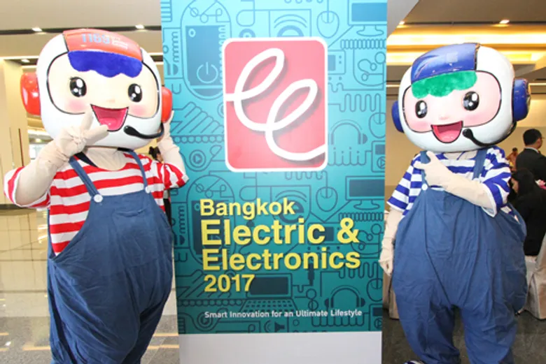 Bangkok RHVAC 2017 และ Bangkok E&E 2017 พุ่งแรงสวนกระแสเศรษฐกิจ นักธุรกิจแห่ชมนวัตกรรมเครื่องใช้ไฟฟ้า-อิเล็กทรอนิกส์คึกคัก