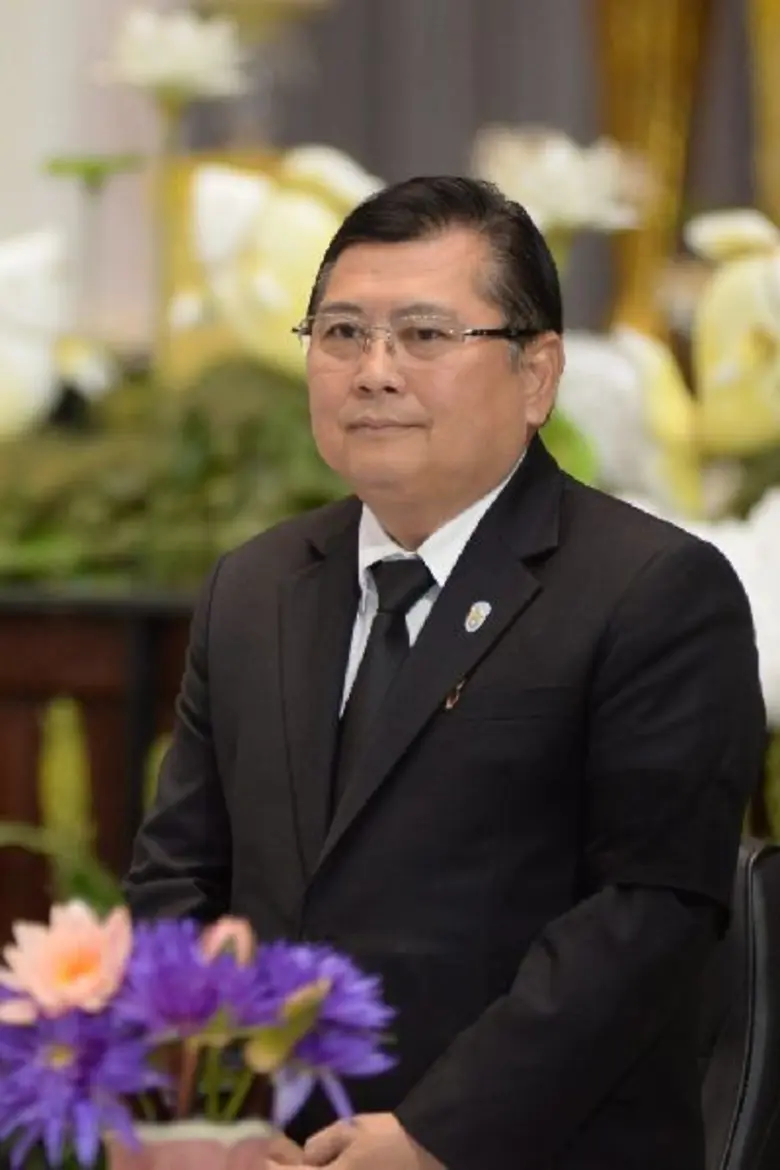 รศ.ดร.ประเสริฐ ปิ่นปฐมรัฐ อธิการบดีมหาวิทยาลัยเทคโน...