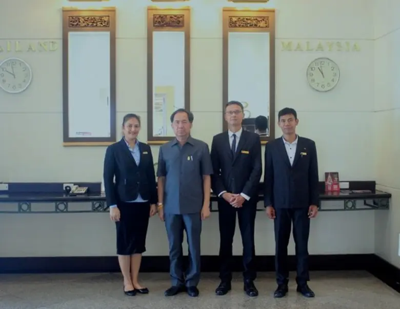 นายจิระพงษ์ สังข์ทอง ผู้จัดการฝ่ายห้องพัก...