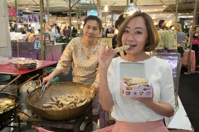 MBK Center ร่วมกับ TALAD Design จัดมหกรรมเทศกาลขนมหวาน “Thai Sweet Festa” ยกขบวนสุดยอดร้านชื่อดังต้นตำหรับความหวานไว้ใจกลางเมือง