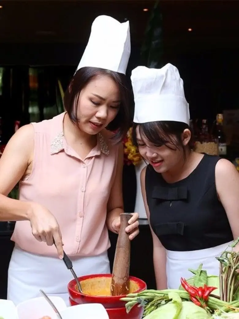 Stay With Thai Cooking Class Package at Siri Sathorn Hotel