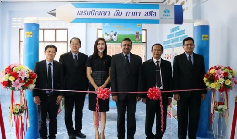 ราจีฟ มังกัล กรรมการผู้จัดการใหญ่ พร้อมคณ...