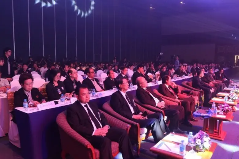 ด้วยการบริการที่เป็นเลิศ พร้อมห้องประชุม ...