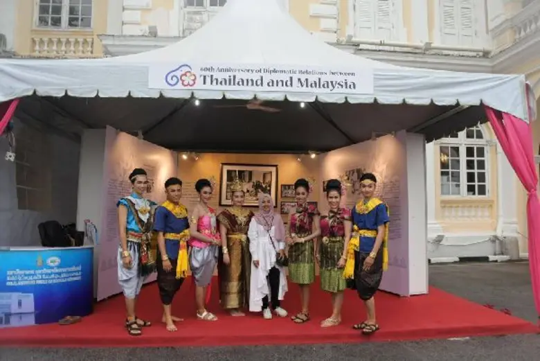 มรภ.สงขลา โชว์ วธ. ฉลอง 60 ปีความสัมพันธ์ทางการทูตไทย-มาเลเซีย