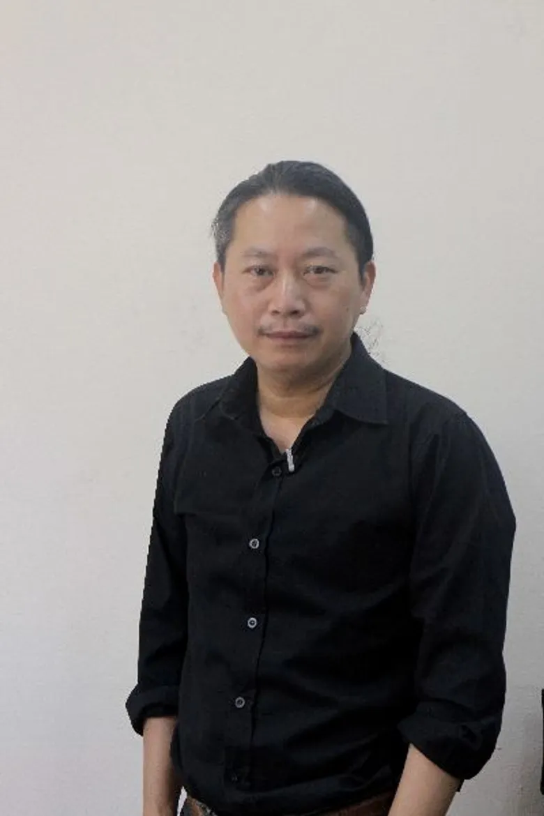 อาจารย์ มทร.ธัญบุรี จิตรกรอาสา ฉากบังเพลิงประกอบพระเมรุมาศ