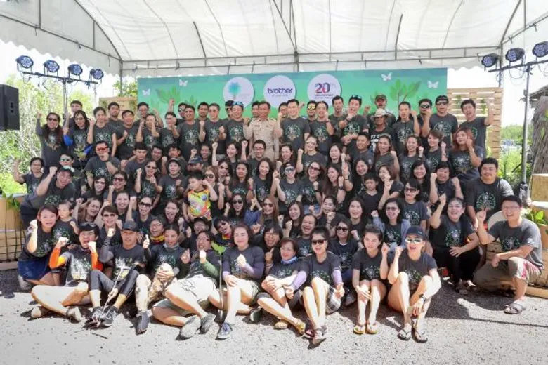 บราเดอร์ ร่วมกิจกรรมปลูกป่าชายเลนฟื้นฟูชายฝั่งไทย และอนุรักษ์ธรรมชาติ ในโครงการ 'บราเดอร์อาสาอนุรักษ์และฟื้นฟูธรรมชาติป่าชายเลน ครั้งที่ 9’