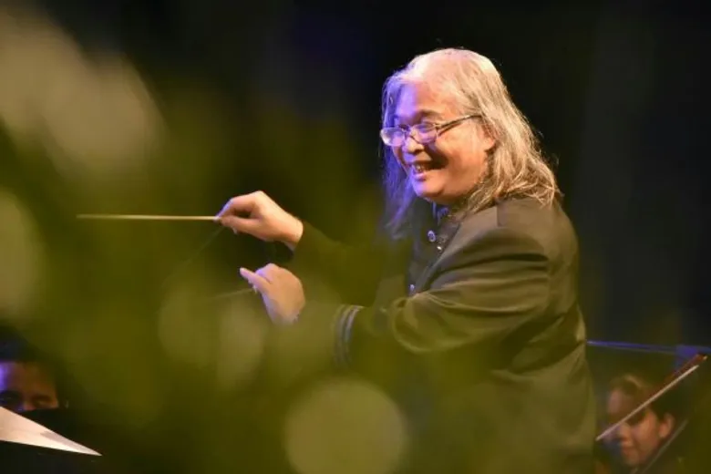 SOMTOW WINS EUROPEAN CULTURAL ACHIEVEMENT AWARD