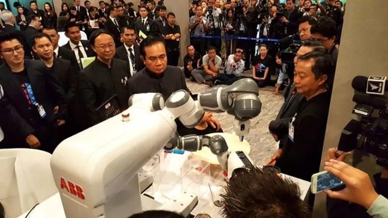 ABB มีโอกาสเข้าร่วมงานประชาสัมพันธ์งาน "ดิจิทัลไทยแลนด์บิ๊กแบง 2017"