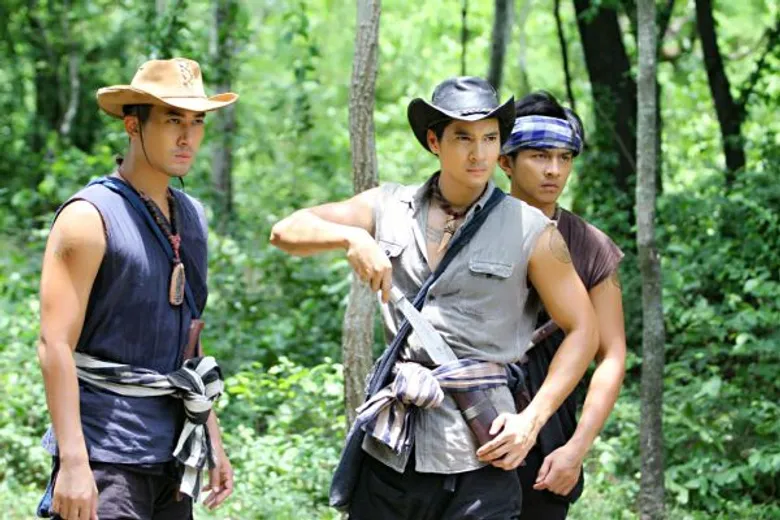 ทีวีไกด์: ย่อตอน-ไฮไลท์ละครตอนที่ 8 นายฮ้อยทมิฬ “ปุ๊กลุก-ข้าวทิพย์” ติดสลิง เข้าฉากเผชิญหน้าผีปอบ “ไมค์-โหน-นัท” โชว์หล่อโผล่ช่วย ใน “นายฮ้อยทมิฬ”