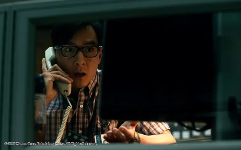 Movie Guide: เตรียมพบกับการเดินทางแห่งชีวิต กับ 5 คลิปสุดระทึก จาก "Geostorm" "เตรียมพบกับการเดินทางครั้งสำคัญแห่งชีวิต เมื่อระบบที่ถูกสร้างขึ้นมาเพื่อหยุดภัยทางธรรมชาติ แต่มีบางคนกำลังใช้มันเพื่อสร้างหายนะ เพราะใครที่ควบคุมอากาศได้ คือผู้ควบคุมโลก"